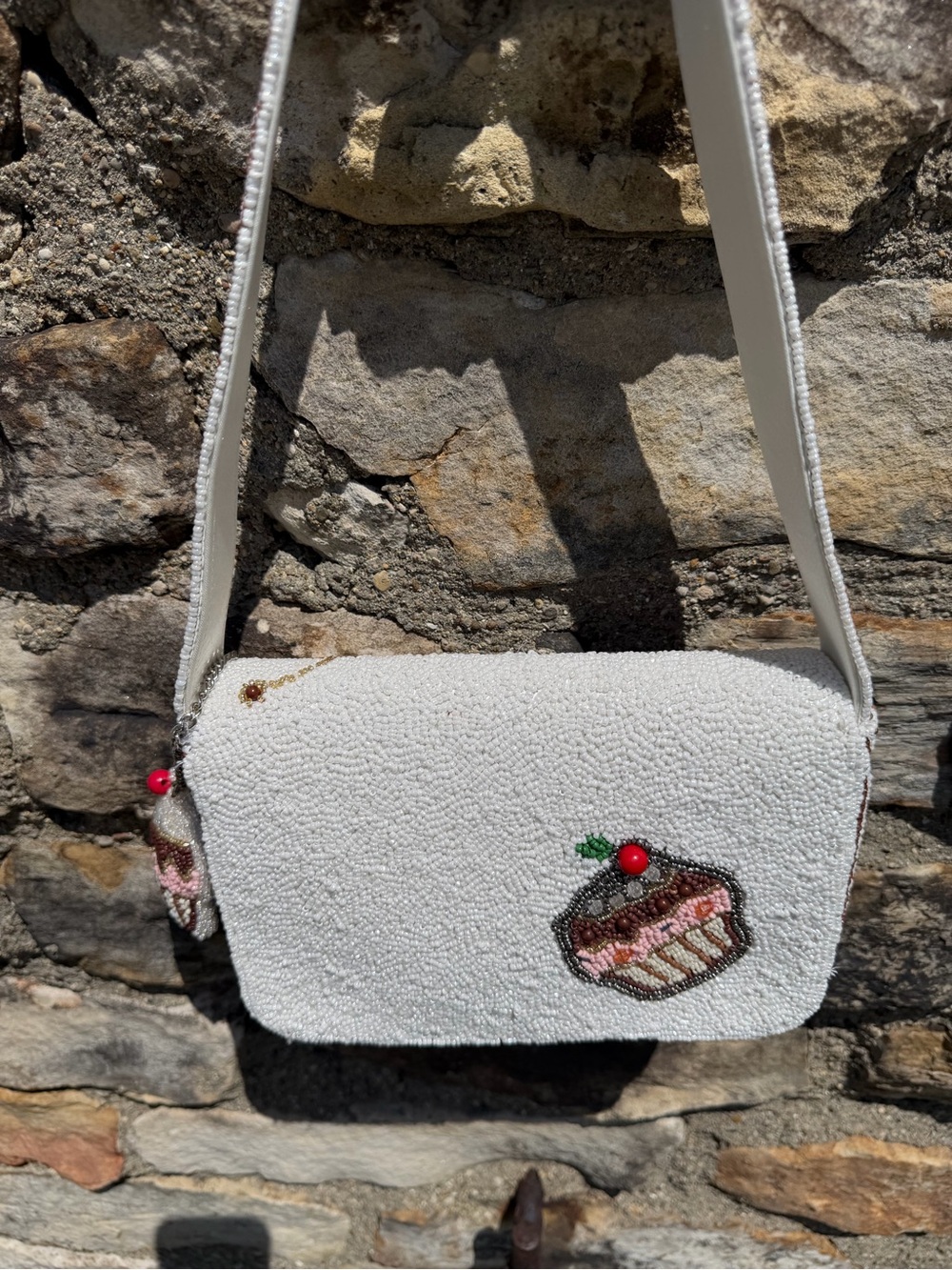 NWT Viral Cupcake beaded purse bag - Picture 3 of 3